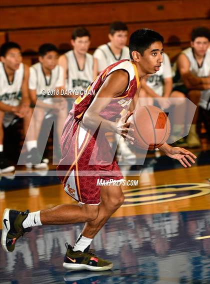 Thumbnail 1 in La Canada vs Bonita (San Marino Tournament) photogallery.