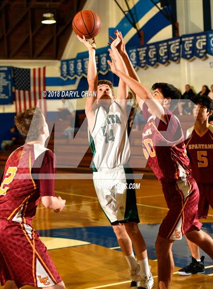 Thumbnail 2 in La Canada vs Bonita (San Marino Tournament) photogallery.
