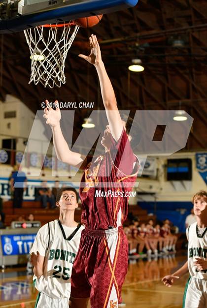 Thumbnail 3 in La Canada vs Bonita (San Marino Tournament) photogallery.