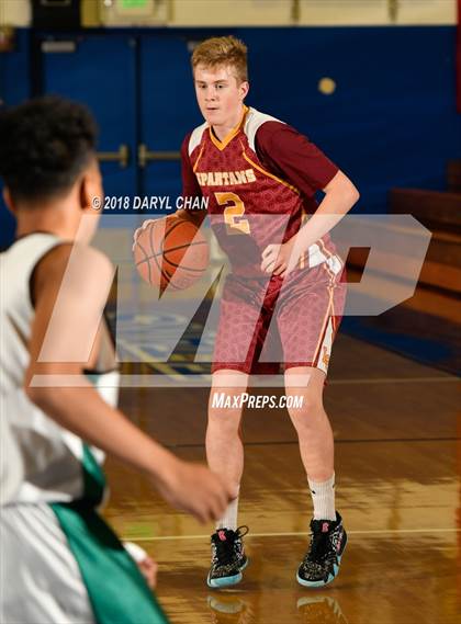 Thumbnail 1 in La Canada vs Bonita (San Marino Tournament) photogallery.
