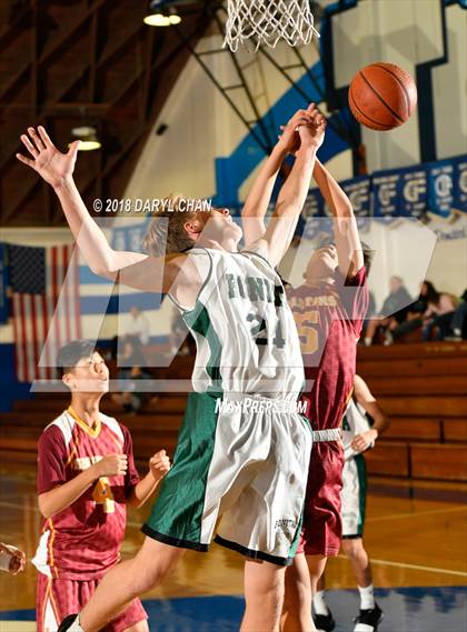 Thumbnail 1 in La Canada vs Bonita (San Marino Tournament) photogallery.