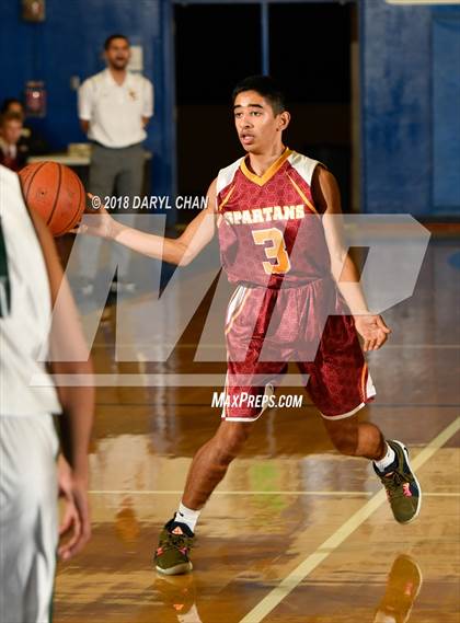 Thumbnail 2 in La Canada vs Bonita (San Marino Tournament) photogallery.