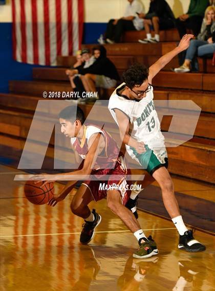 Thumbnail 1 in La Canada vs Bonita (San Marino Tournament) photogallery.
