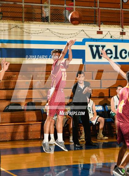 Thumbnail 3 in La Canada vs Bonita (San Marino Tournament) photogallery.