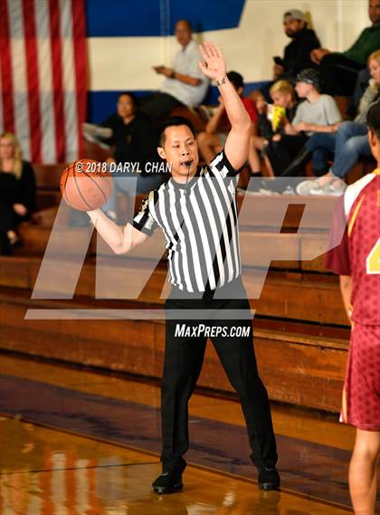 Thumbnail 1 in La Canada vs Bonita (San Marino Tournament) photogallery.