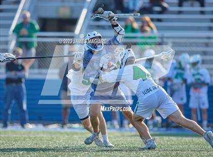Thumbnail 3 in Farmingdale vs. Port Washington (Section VIII Class A Championship) photogallery.