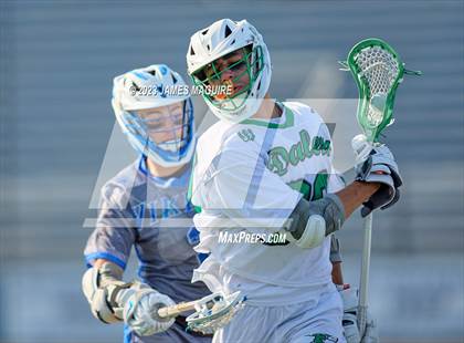 Thumbnail 2 in Farmingdale vs. Port Washington (Section VIII Class A Championship) photogallery.
