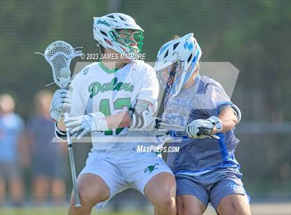 Thumbnail 3 in Farmingdale vs. Port Washington (Section VIII Class A Championship) photogallery.