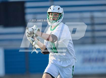 Thumbnail 1 in Farmingdale vs. Port Washington (Section VIII Class A Championship) photogallery.