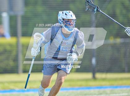 Thumbnail 3 in Farmingdale vs. Port Washington (Section VIII Class A Championship) photogallery.