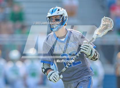 Thumbnail 2 in Farmingdale vs. Port Washington (Section VIII Class A Championship) photogallery.