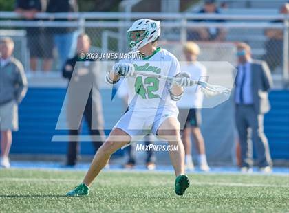 Thumbnail 3 in Farmingdale vs. Port Washington (Section VIII Class A Championship) photogallery.