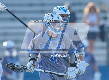 Thumbnail 1 in Farmingdale vs. Port Washington (Section VIII Class A Championship) photogallery.