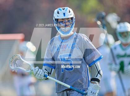 Thumbnail 2 in Farmingdale vs. Port Washington (Section VIII Class A Championship) photogallery.