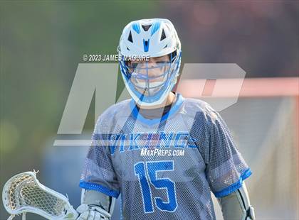 Thumbnail 3 in Farmingdale vs. Port Washington (Section VIII Class A Championship) photogallery.