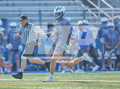 Thumbnail 3 in Farmingdale vs. Port Washington (Section VIII Class A Championship) photogallery.