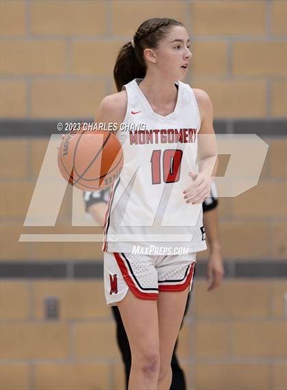 Thumbnail 2 in Carondelet vs. Montgomery (Windsor Holiday Classic) photogallery.