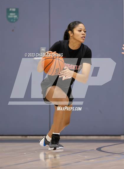 Thumbnail 3 in Carondelet vs. Montgomery (Windsor Holiday Classic) photogallery.