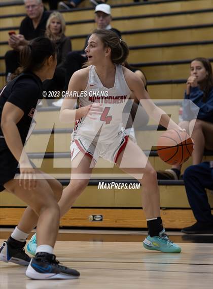 Thumbnail 3 in Carondelet vs. Montgomery (Windsor Holiday Classic) photogallery.