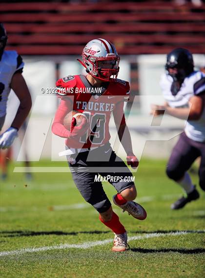 Thumbnail 2 in Spring Creek @ Truckee photogallery.