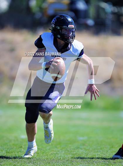 Thumbnail 1 in Spring Creek @ Truckee photogallery.