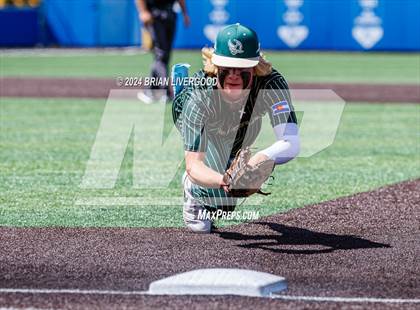 Thumbnail 3 in Holy Family vs. Falcon (CHSAA 4A Semifinal) photogallery.