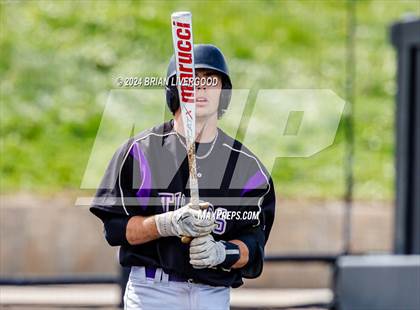 Thumbnail 1 in Holy Family vs. Falcon (CHSAA 4A Semifinal) photogallery.