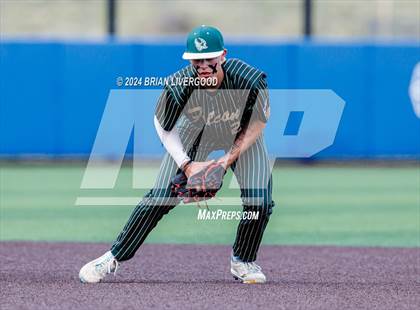 Thumbnail 3 in Holy Family vs. Falcon (CHSAA 4A Semifinal) photogallery.