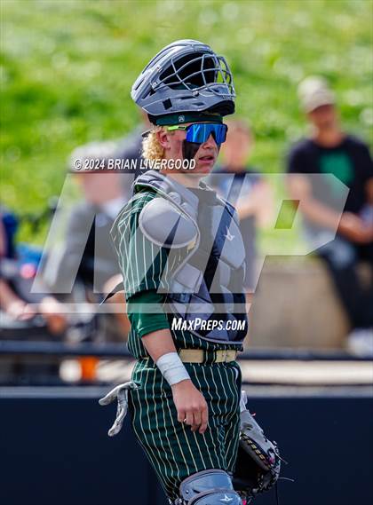 Thumbnail 3 in Holy Family vs. Falcon (CHSAA 4A Semifinal) photogallery.