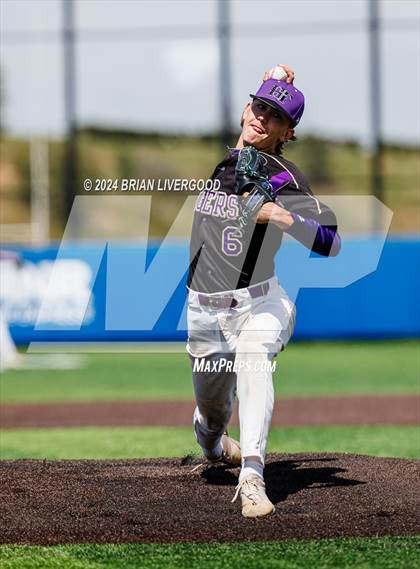 Thumbnail 3 in Holy Family vs. Falcon (CHSAA 4A Semifinal) photogallery.