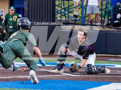 Thumbnail 1 in Holy Family vs. Falcon (CHSAA 4A Semifinal) photogallery.
