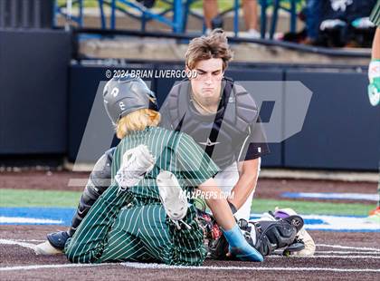 Thumbnail 3 in Holy Family vs. Falcon (CHSAA 4A Semifinal) photogallery.
