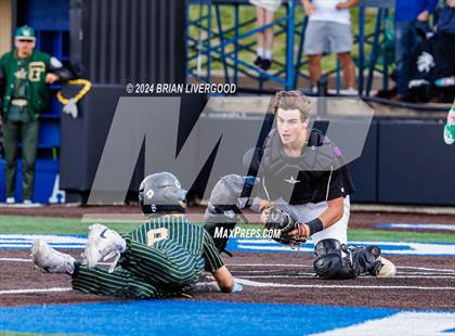 Thumbnail 2 in Holy Family vs. Falcon (CHSAA 4A Semifinal) photogallery.