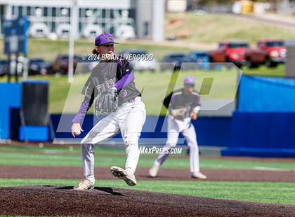 Thumbnail 3 in Holy Family vs. Falcon (CHSAA 4A Semifinal) photogallery.