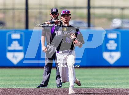 Thumbnail 3 in Holy Family vs. Falcon (CHSAA 4A Semifinal) photogallery.