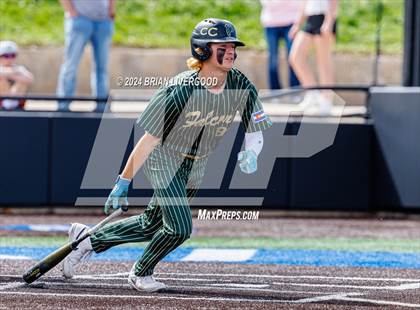 Thumbnail 2 in Holy Family vs. Falcon (CHSAA 4A Semifinal) photogallery.