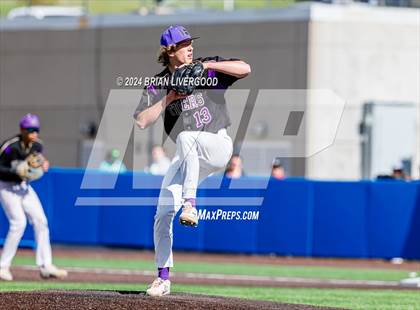 Thumbnail 2 in Holy Family vs. Falcon (CHSAA 4A Semifinal) photogallery.