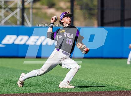 Thumbnail 3 in Holy Family vs. Falcon (CHSAA 4A Semifinal) photogallery.