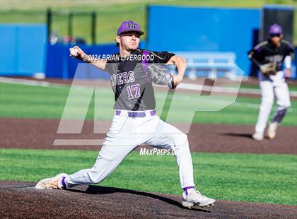 Thumbnail 1 in Holy Family vs. Falcon (CHSAA 4A Semifinal) photogallery.