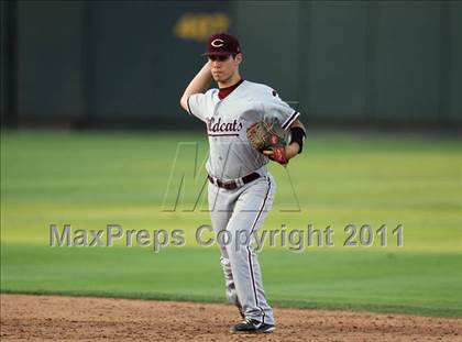 Thumbnail 3 in Rider vs Calallen (UIL 4A State Final) photogallery.