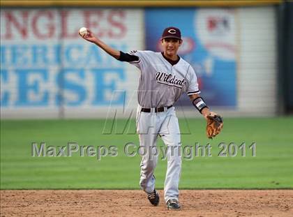 Thumbnail 3 in Rider vs Calallen (UIL 4A State Final) photogallery.