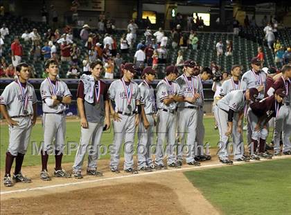 Thumbnail 1 in Rider vs Calallen (UIL 4A State Final) photogallery.