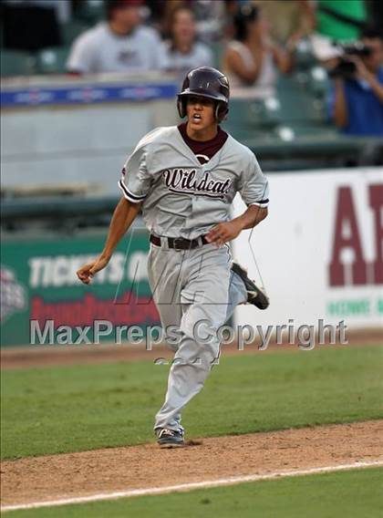Thumbnail 1 in Rider vs Calallen (UIL 4A State Final) photogallery.