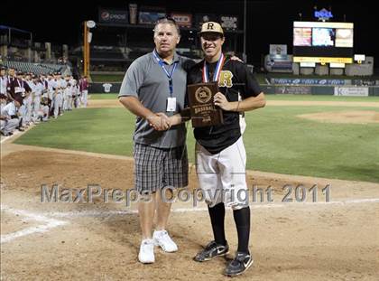 Thumbnail 3 in Rider vs Calallen (UIL 4A State Final) photogallery.