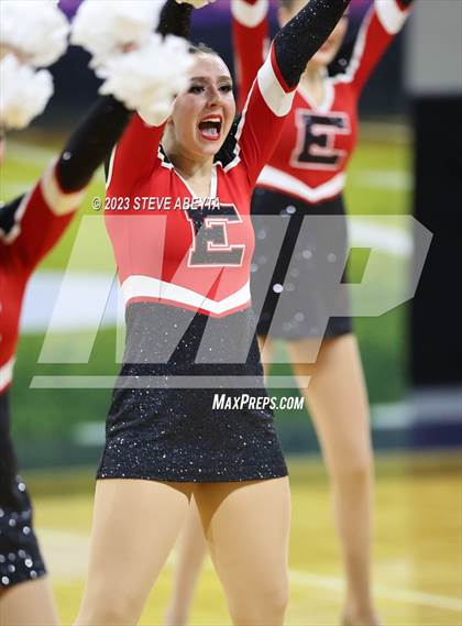 Thumbnail 1 in Elizabeth CHSAA Spirit Poms photogallery.