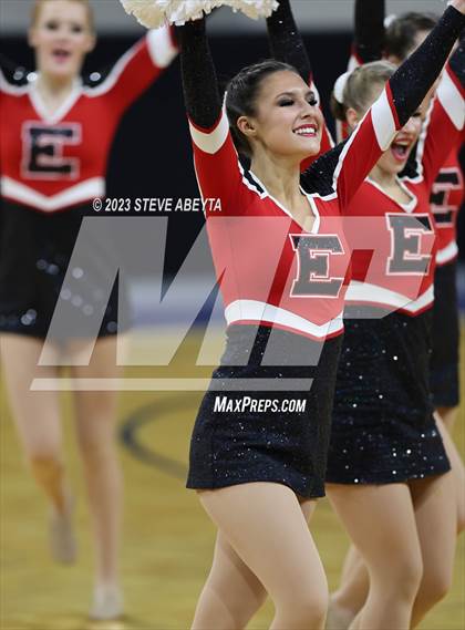 Thumbnail 2 in Elizabeth CHSAA Spirit Poms photogallery.