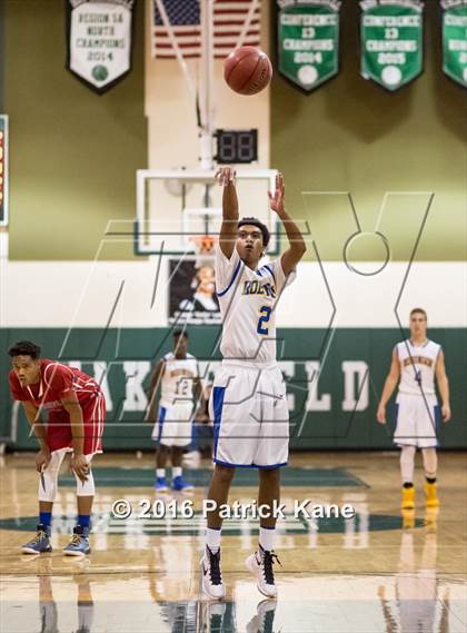 Thumbnail 3 in Anacostia vs Robinson (George Long Holiday Hoops Tournament) photogallery.
