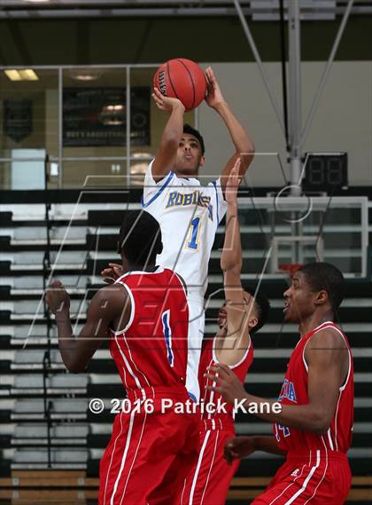 Thumbnail 1 in Anacostia vs Robinson (George Long Holiday Hoops Tournament) photogallery.