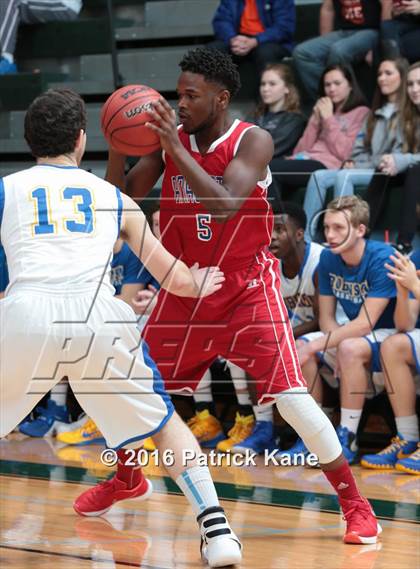 Thumbnail 2 in Anacostia vs Robinson (George Long Holiday Hoops Tournament) photogallery.
