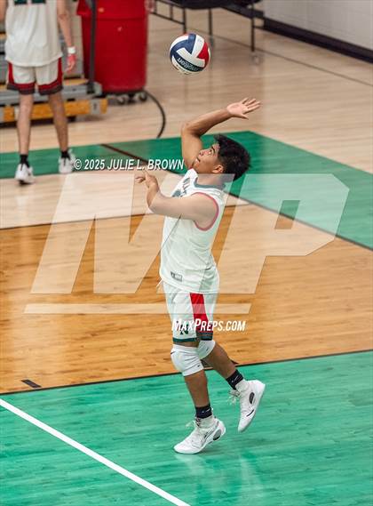 Thumbnail 3 in Noblesville @ Lawrence North photogallery.
